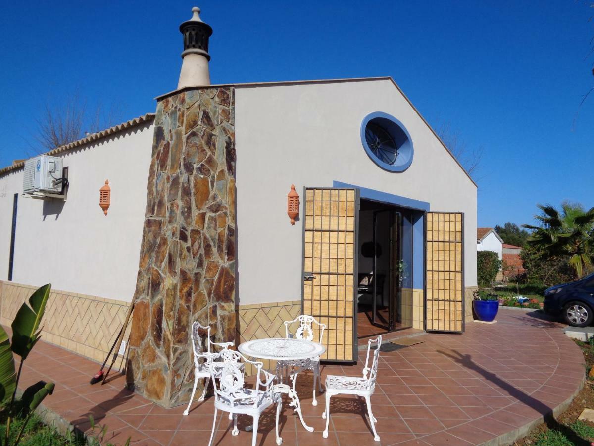 Casa Los Jinetes Carmona  Eksteriør bilde